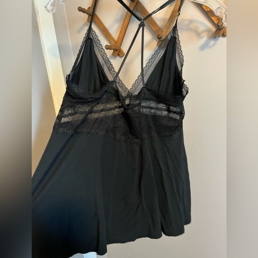 NWT Victoria Secrets cami with see through lace cross cross back M